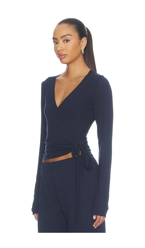 Margot Wrap Top in Navy. - size M (also in S, XS) - VIR VITA - Modalova