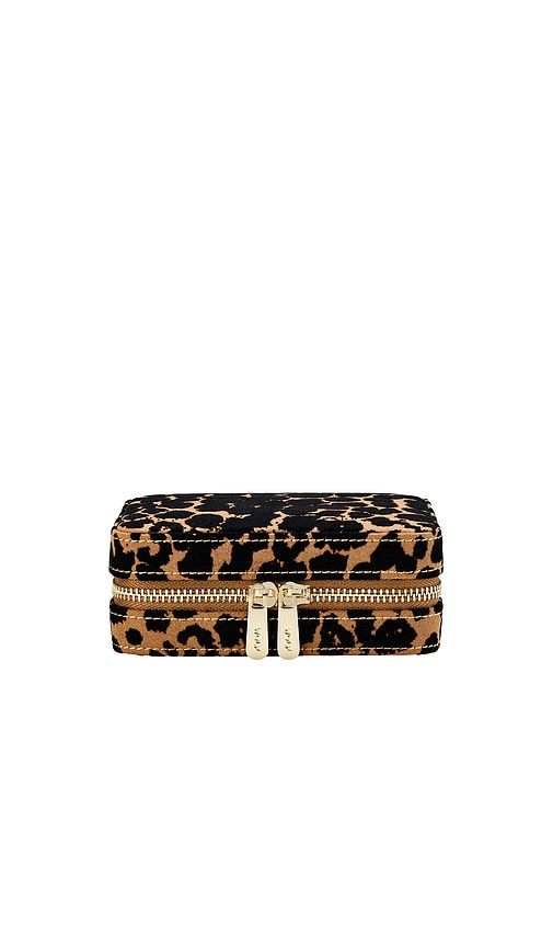 Print Zip Travel Case in Brown - WOLF - Modalova