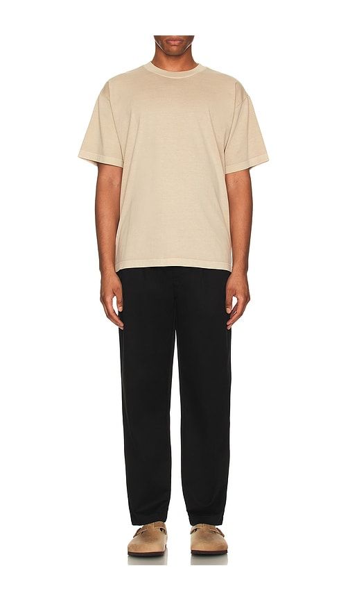 The Relaxed Tee in Brown. - size S (also in L) - WAO - Modalova