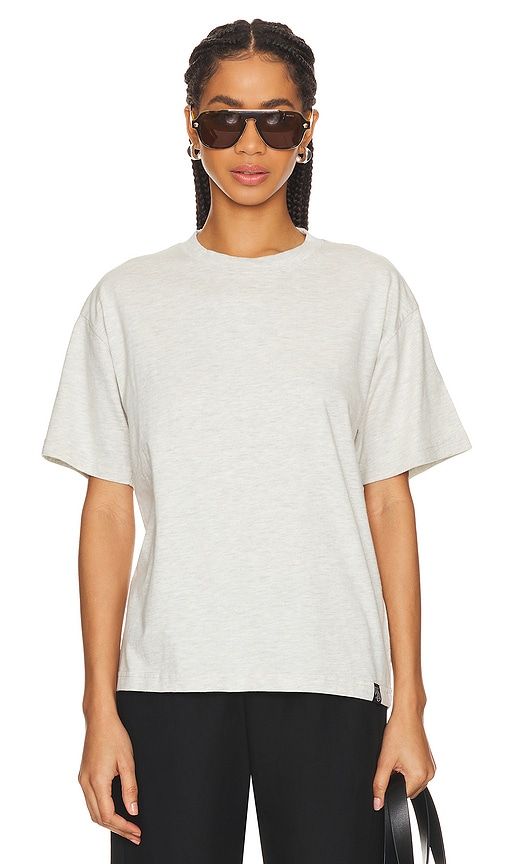 The Relaxed Tee in Grey. - size M (also in L, XL/1X) - WAO - Modalova