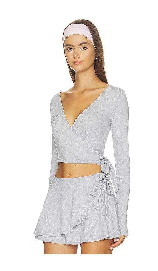 Loungewell Light Turner Wrap in Grey. - size L (also in M, XL) - WellBeing + BeingWell - Modalova