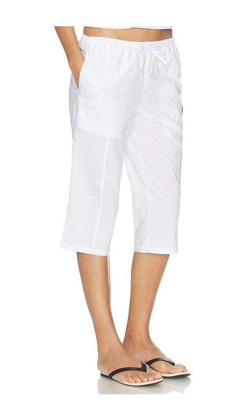 Syca Capri in White. - size L (also in M, S, XL, XS) - WellBeing + BeingWell - Modalova
