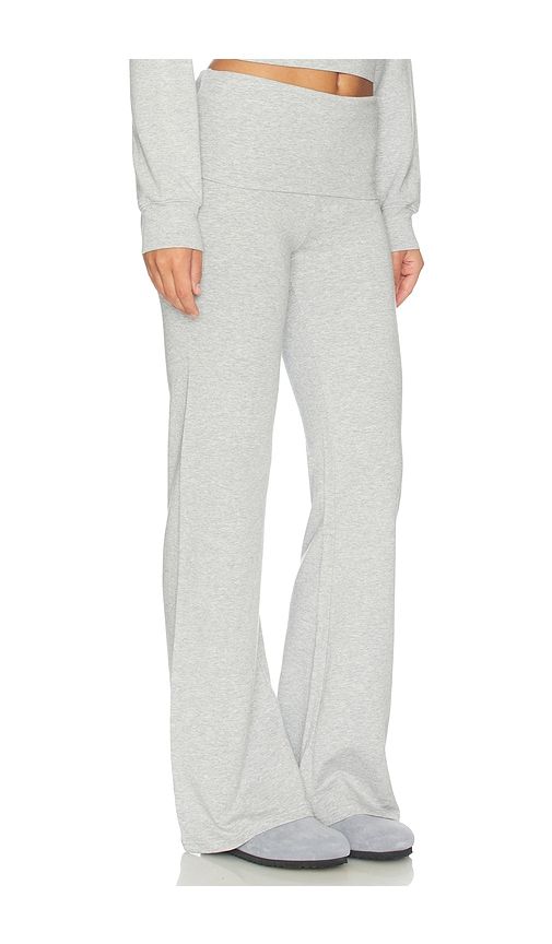 Elowyn Foldover Pant in Grey. - size L (also in M, S, XL, XS, XXS) - WellBeing + BeingWell - Modalova