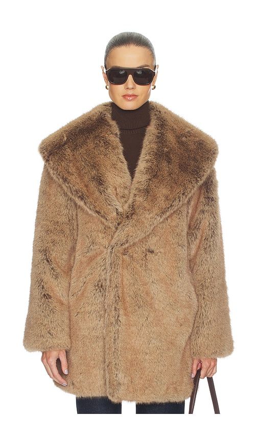 Shawl Collar Faux Fur Coat in Brown. - size S (also in XS) - WeWoreWhat - Modalova