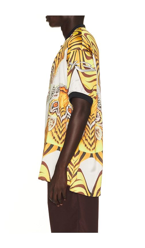 Tiger Satin Jersey in Yellow. - size L (also in M, S, XL/1X, XS) - Y-3 - Modalova