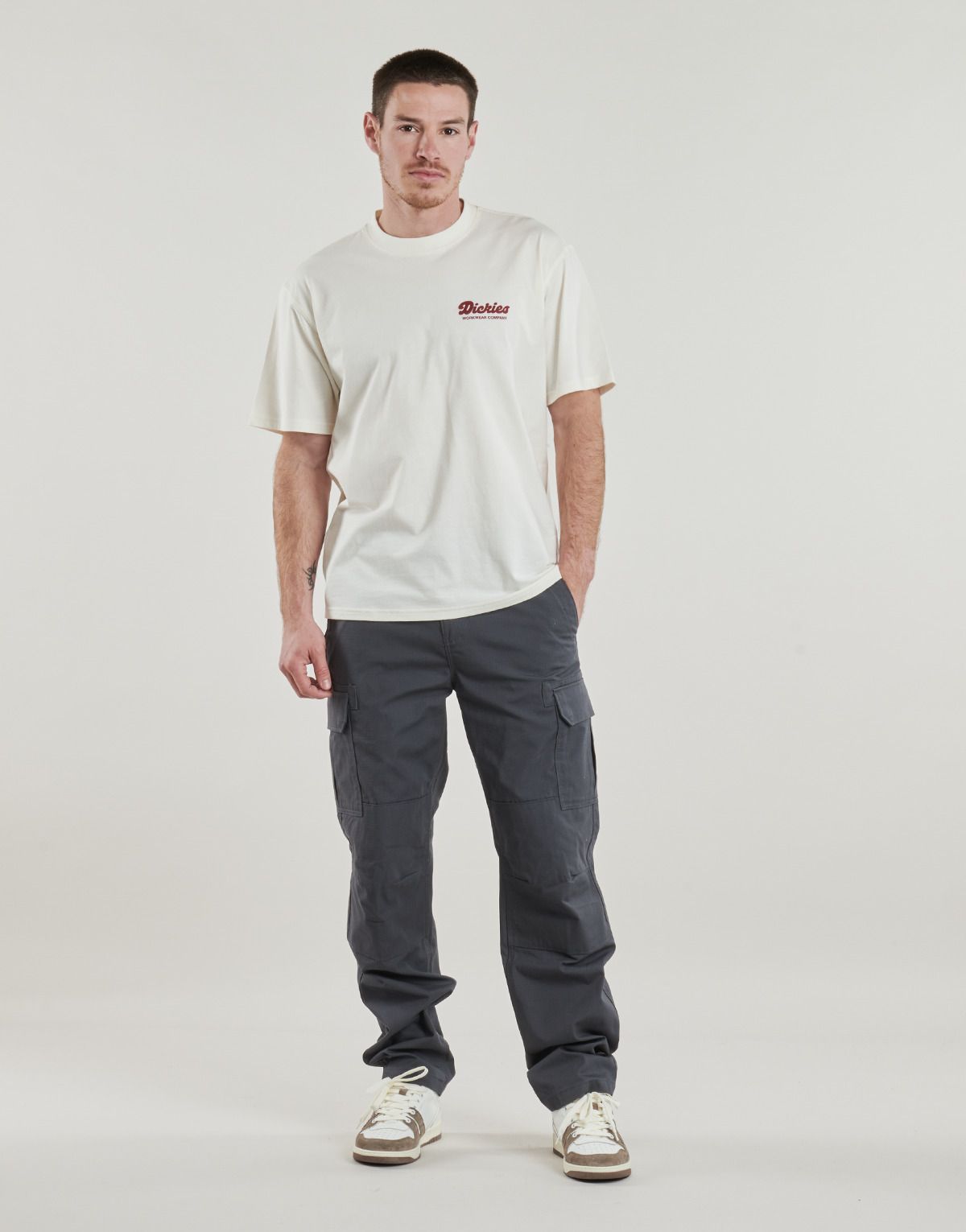 T-shirt Dickies LEWISTOWN SS TEE - Dickies - Modalova
