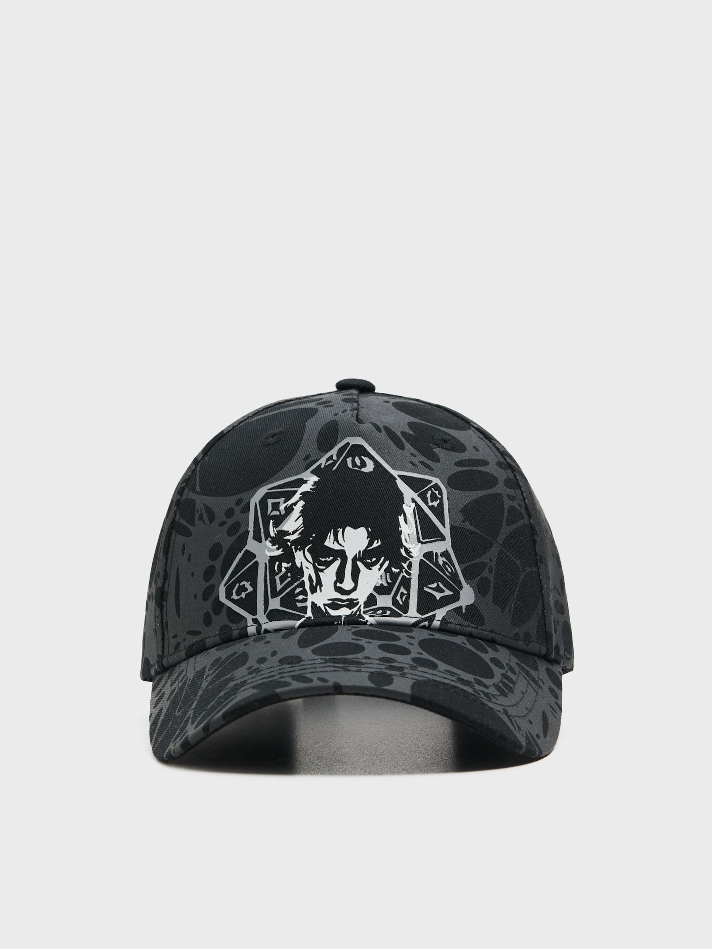 Gorro con estampado Victor Arcane - Cropp - Modalova