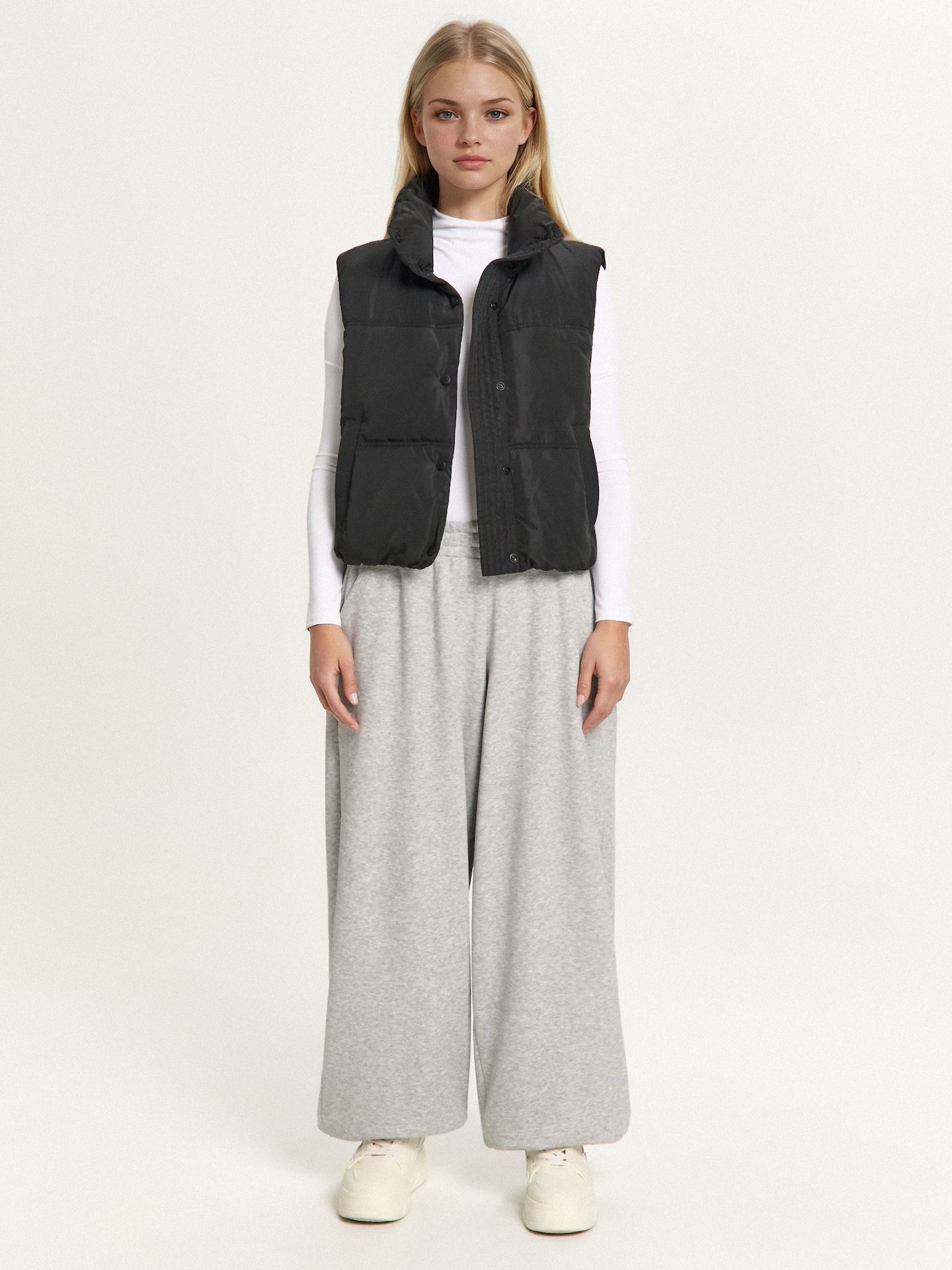 Chaleco acolchado con cuello perkins - Cropp - Modalova