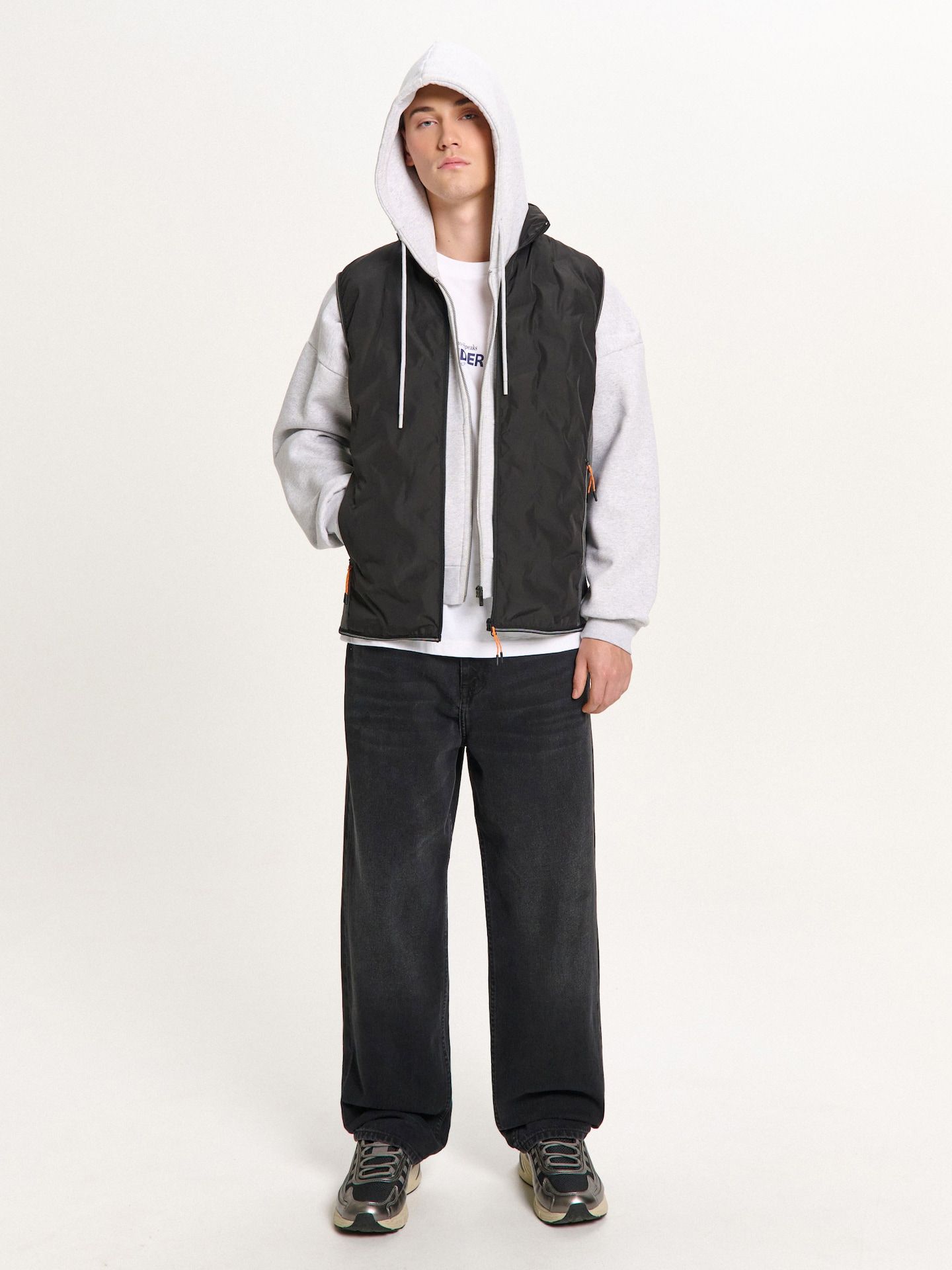 Chaleco acolchado con cuello perkins - Cropp - Modalova