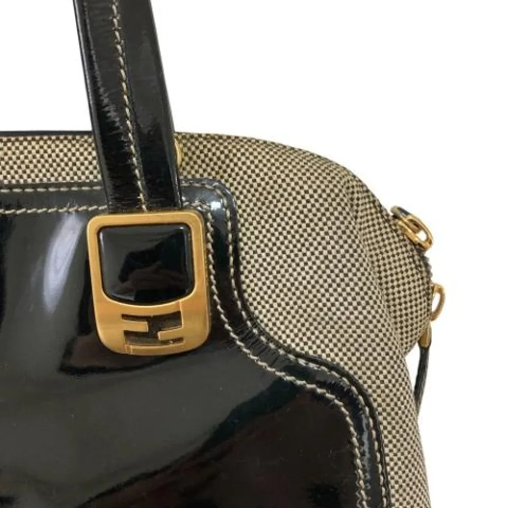 Pre-owned Leather Handbag - Fendi Vintage - Modalova