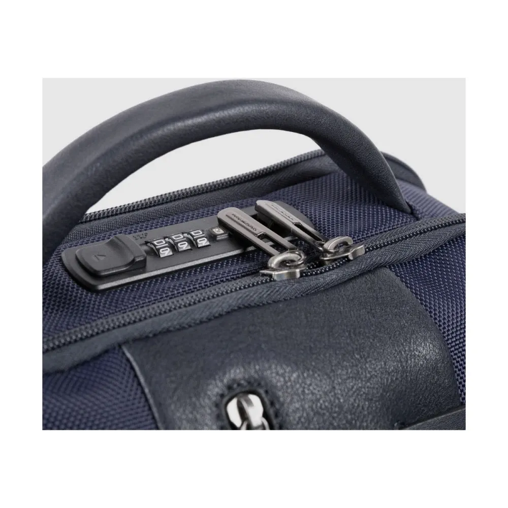 Fast-check laptop backpack 15,6 - Piquadro - Modalova