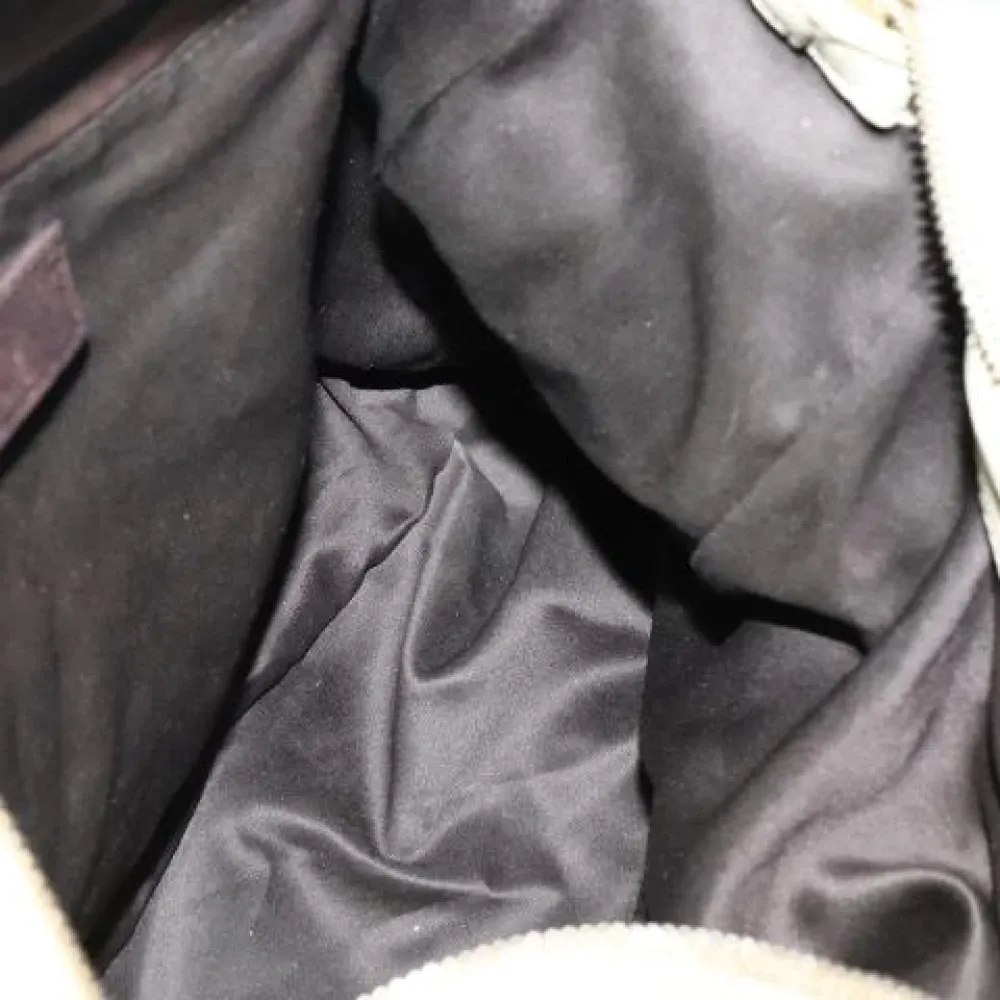 Pre-owned Leather handbags - Saint Laurent Vintage - Modalova