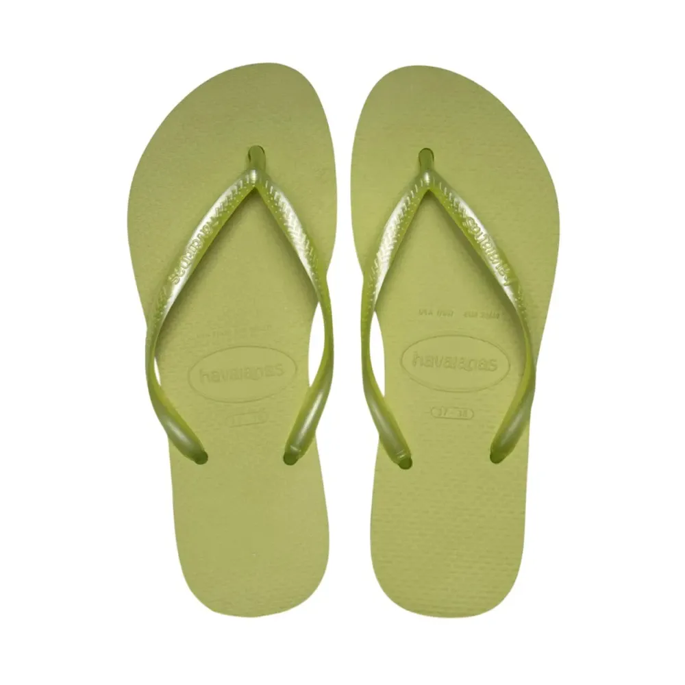Textured Sole Flip Flops - Havaianas - Modalova