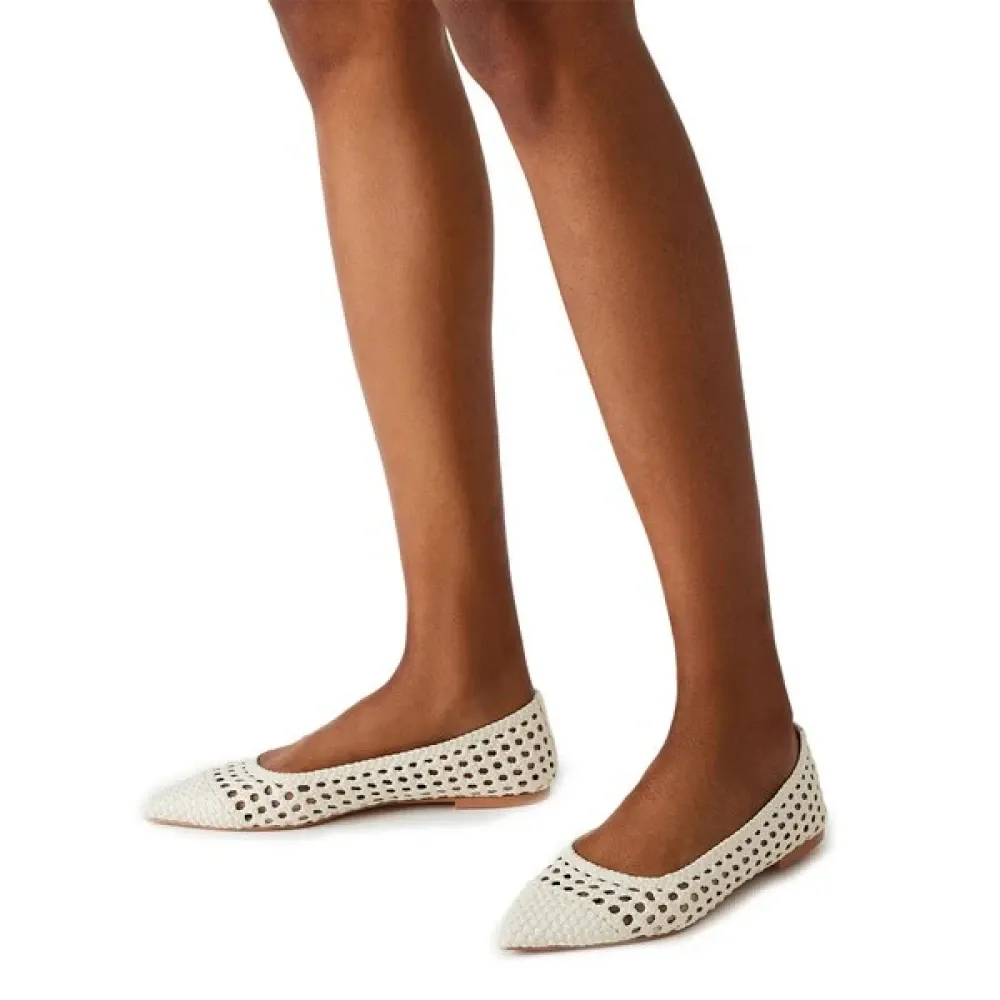 Minimalist White Flat Shoes with Net Pattern - Steve Madden - Modalova