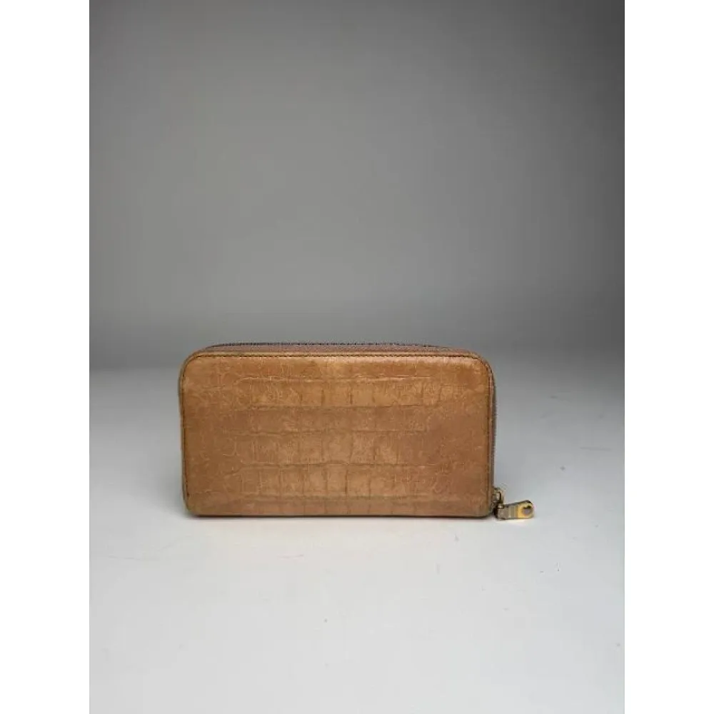 Pre-owned Leather Wallet - Miu Miu Pre-owned - Modalova