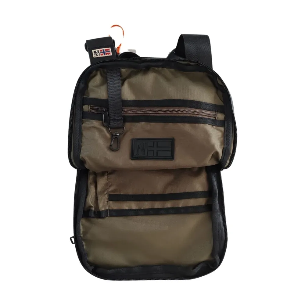 Water-Resistant Zip Bag Black Unisex - Napapijri - Modalova