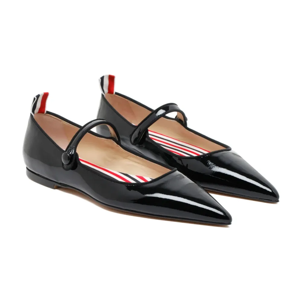 Black Pointed Flat Shoes - Thom Browne - Modalova