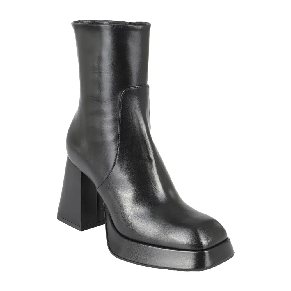 Elegant Nappa Leather Heels - Giampaolo Viozzi - Modalova
