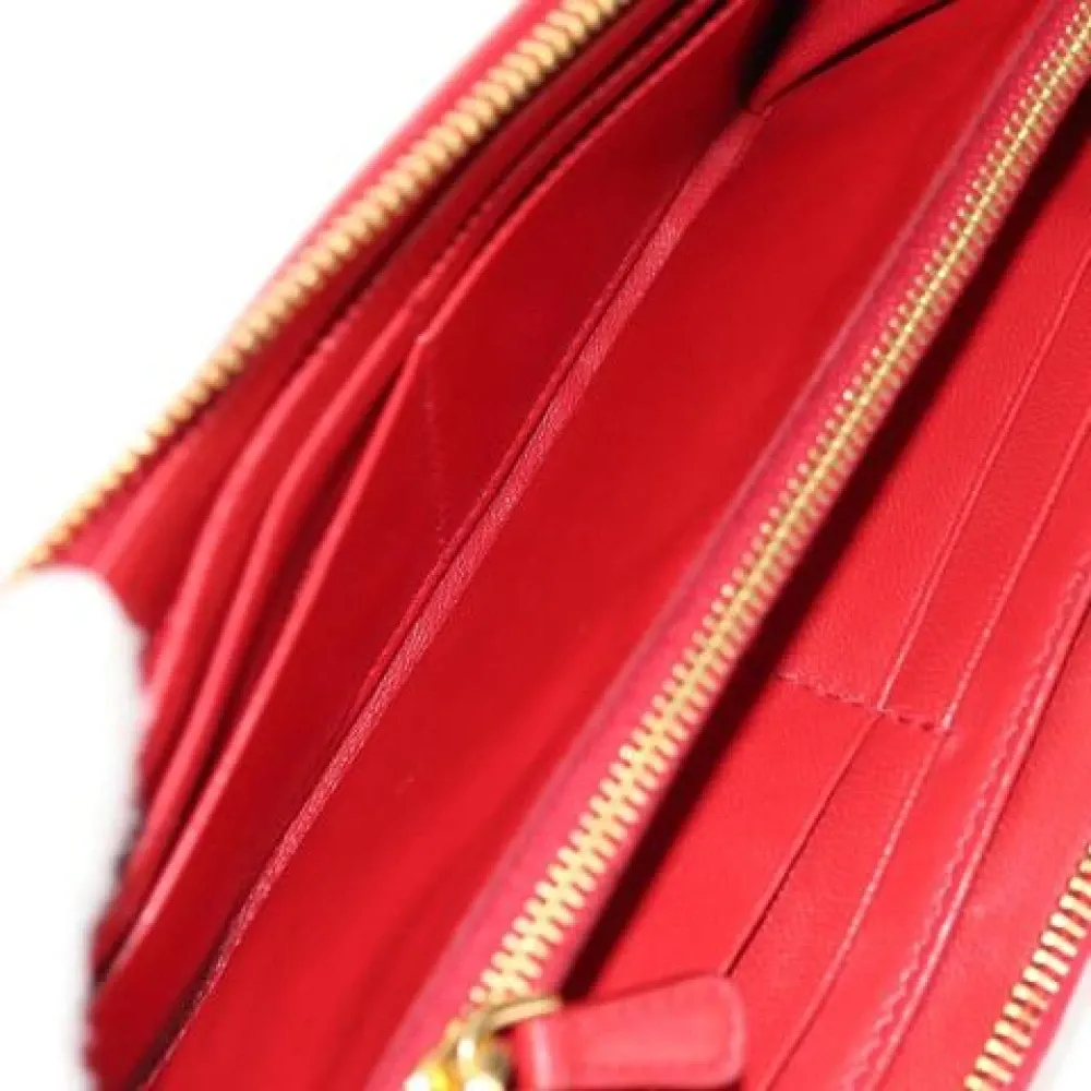 Pre-owned Leather Wallet - Miu Miu Pre-owned - Modalova