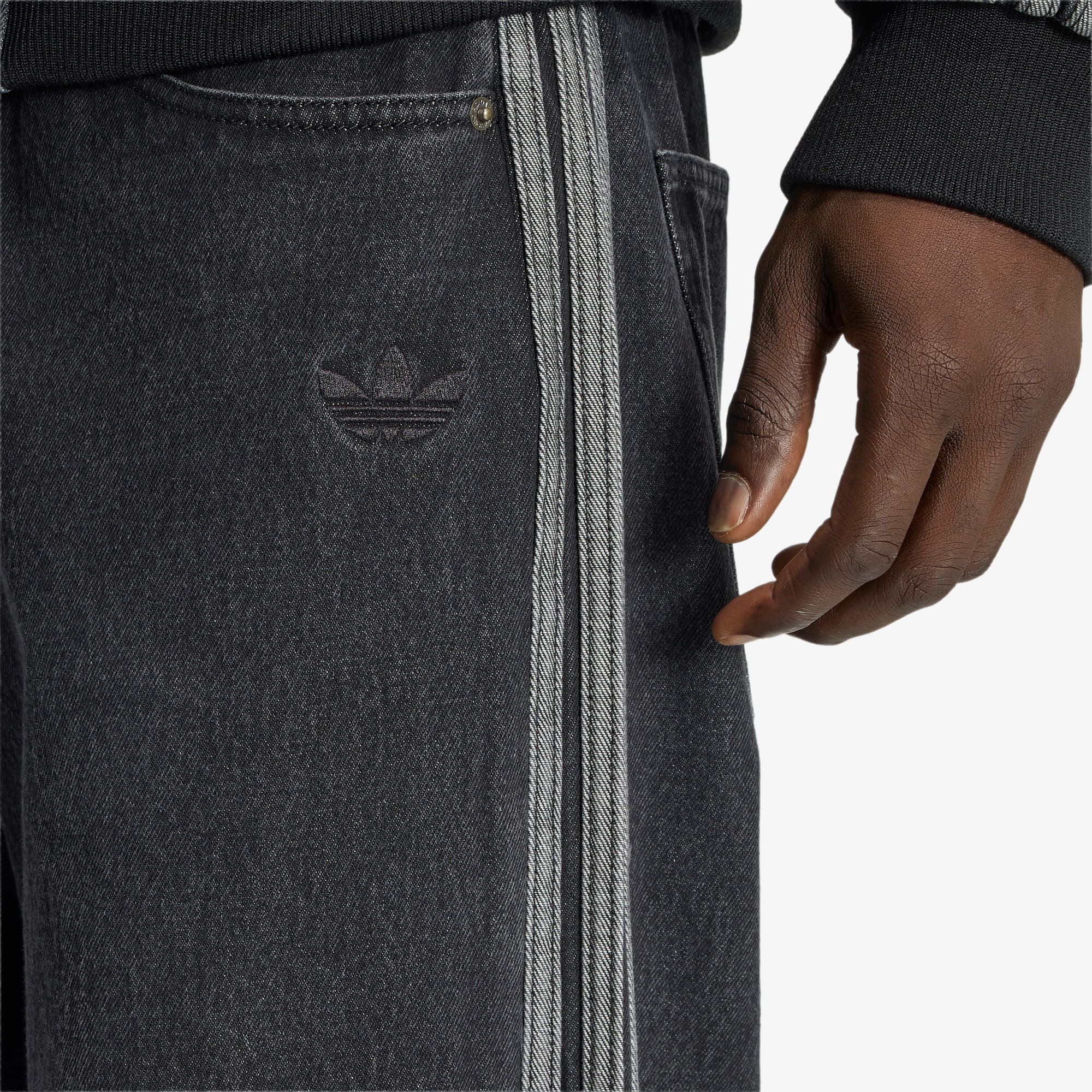 Jeans adidas SST Denim Jeans MID-RISE Straight Leg 34 - adidas Originals - Modalova