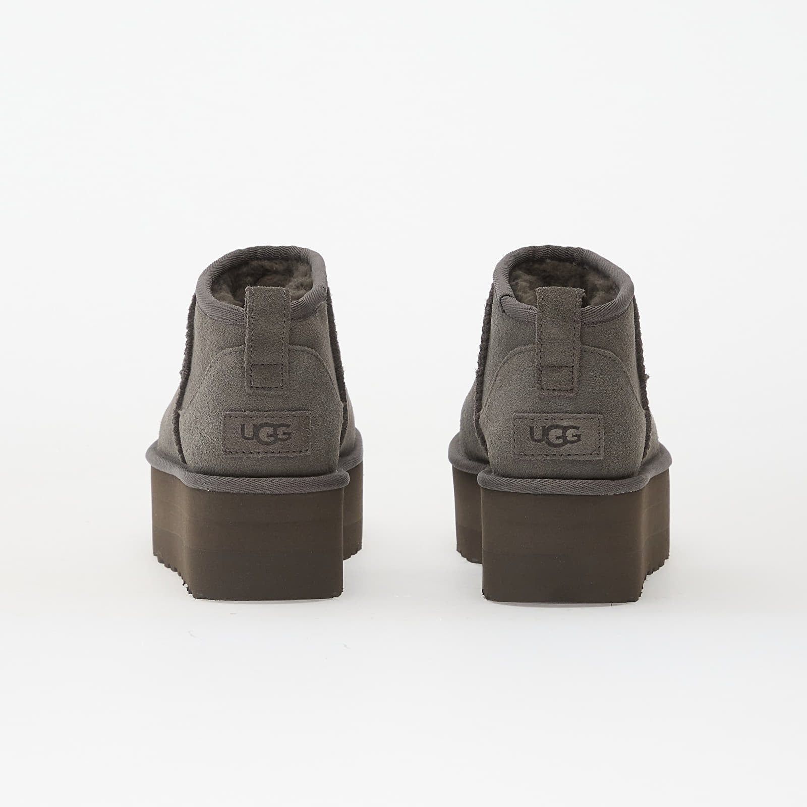 W Classic Ultra Mini Platform 10 - UGG - Modalova