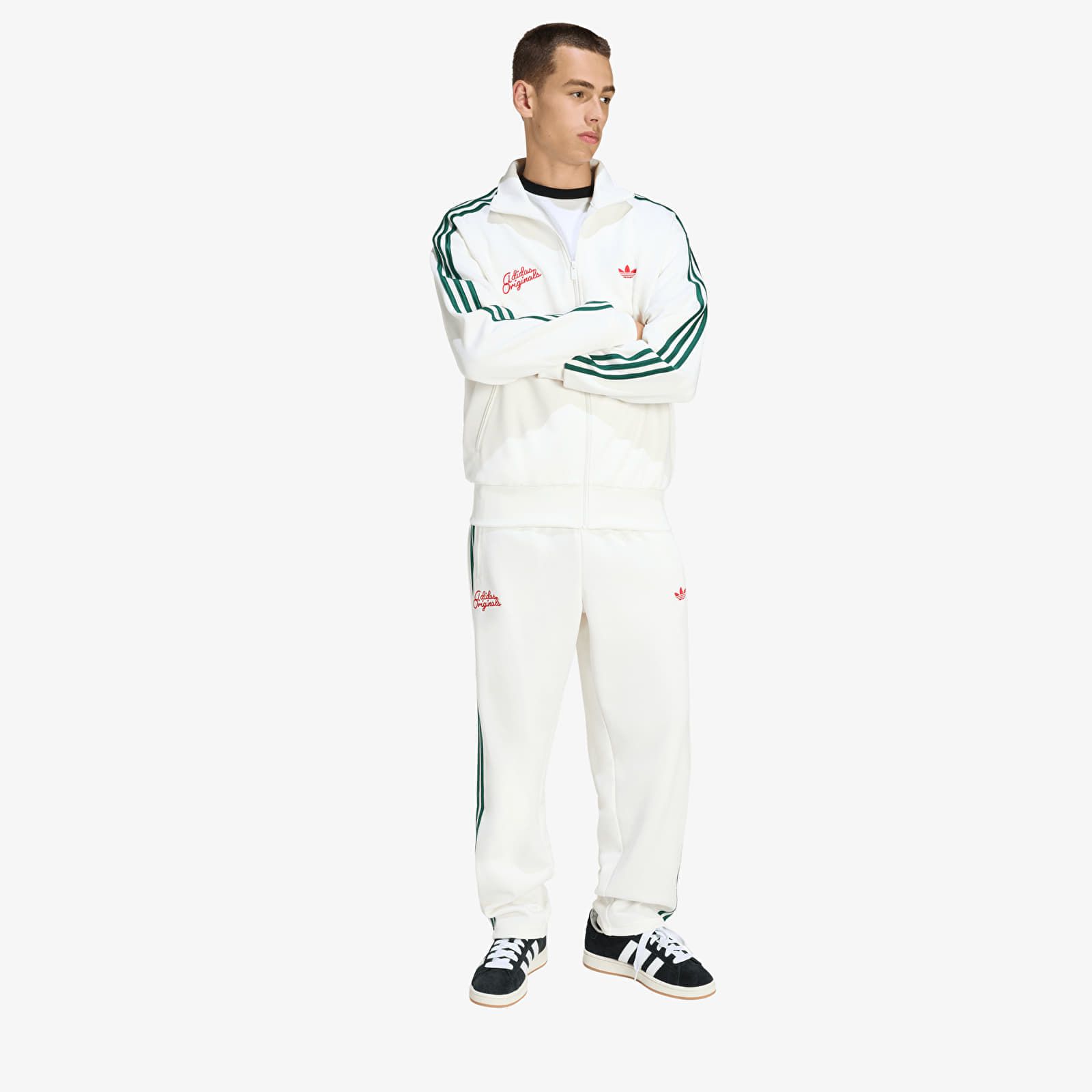 Pantaloni da ginnastica adidas Firebird Track Pants Roses / XL - adidas Originals - Modalova