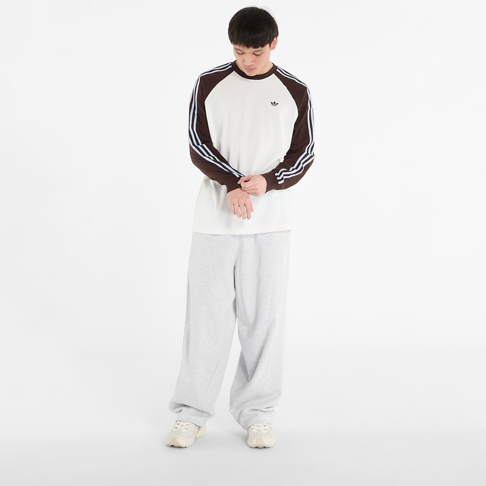 Maglietta adidas Britcore Long Sleeve Cali T-Shirt / L - adidas Originals - Modalova