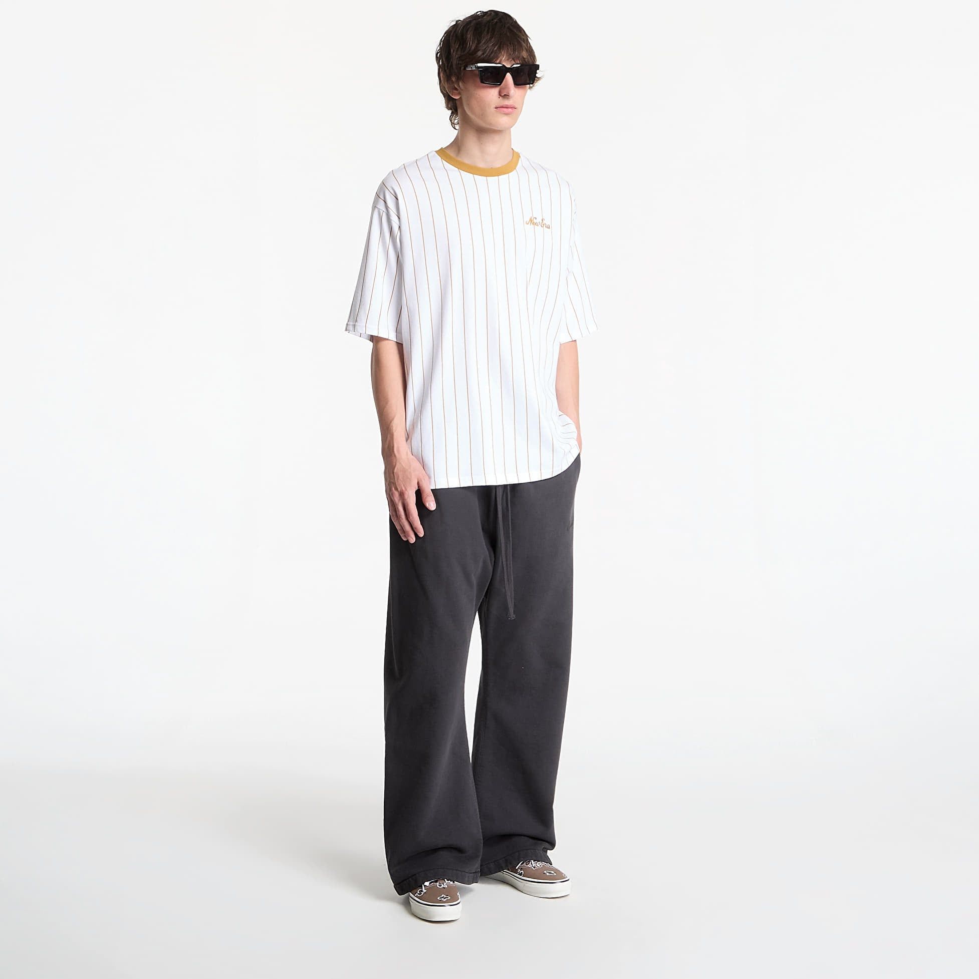 Maglietta Pinstripe OS Tee UNISEX / M - New Era - Modalova
