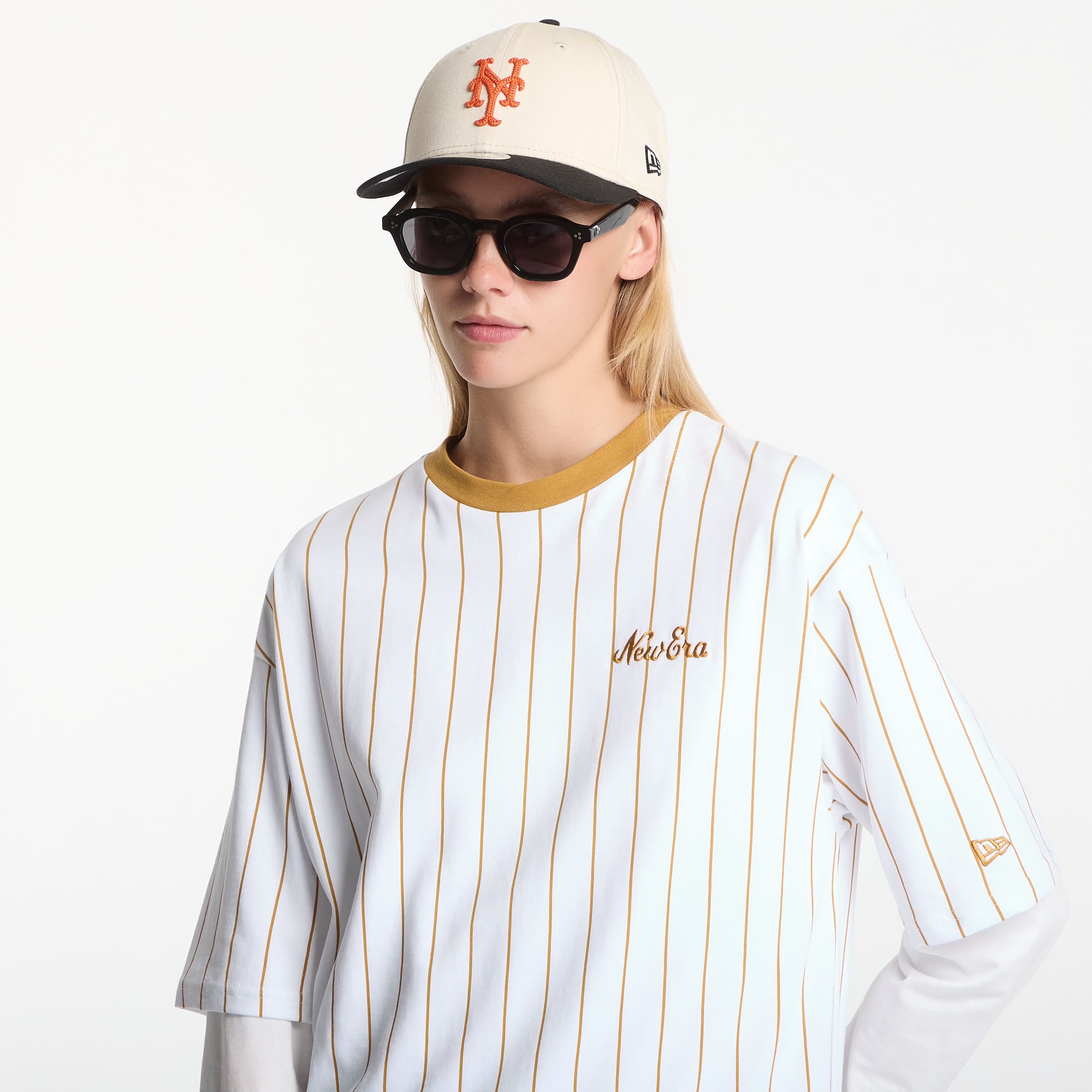Maglietta Pinstripe OS Tee UNISEX / M - New Era - Modalova