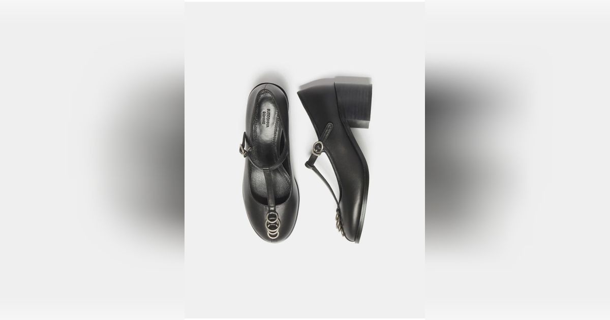 SUECOMMA BONNIE Black Ballet Flats for Women | Modalova