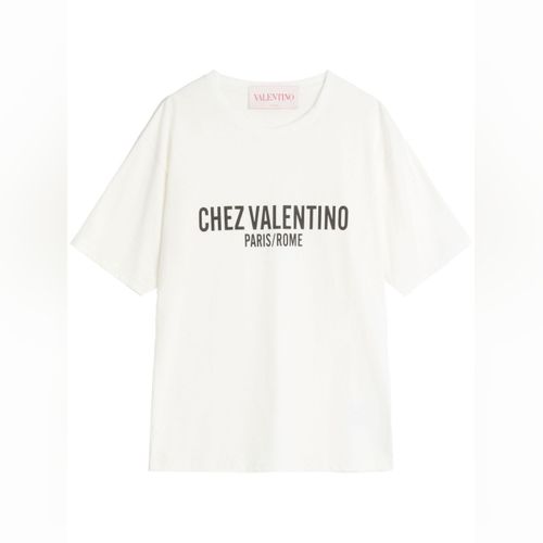 Your search results for “ivory-t-shirt-with-blue-stripes