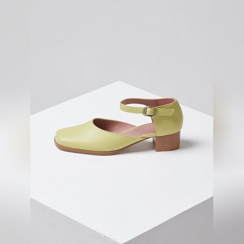 パンプス [Archivepke] epke curve pumps Archivepke Shoes for Women | Modalova