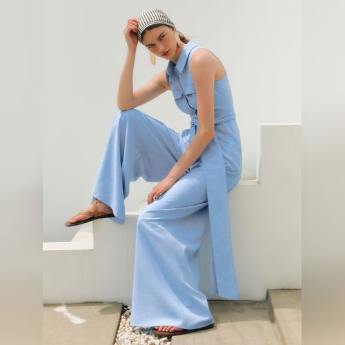 ★BAU by Bride And You★ LYN Seethrough pin tucked detail lo BAU by Bride And You for Women | Modalova