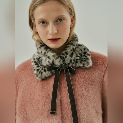 molliolli Fur for Women | Modalova