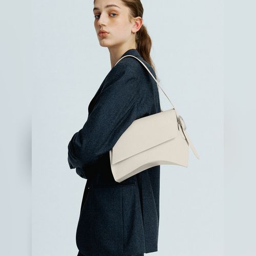 ★COURONNE★ Fermoir Shoulder 42 _RCBSX25114BKX Fermoir Shoulder 31_COURONNE - 코오롱몰