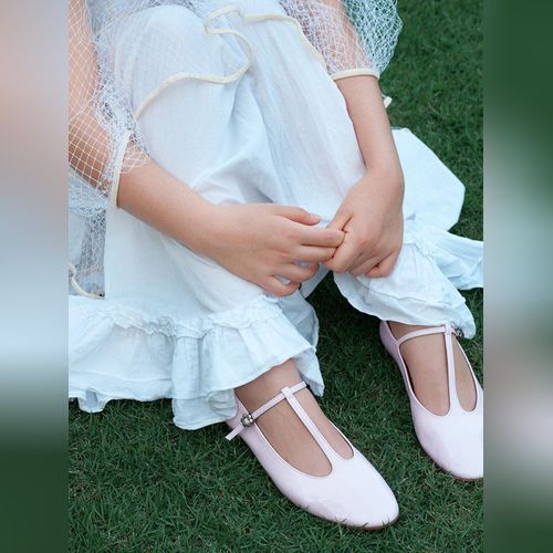 パンプス [Archivepke] epke curve pumps Archivepke Shoes for Women | Modalova