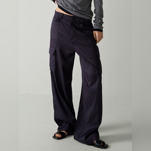 FACADE PATTERN Pants | Modalova
