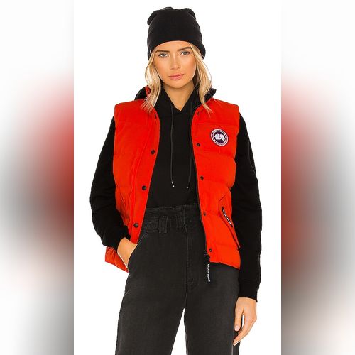 Red canada goose gilet womens online